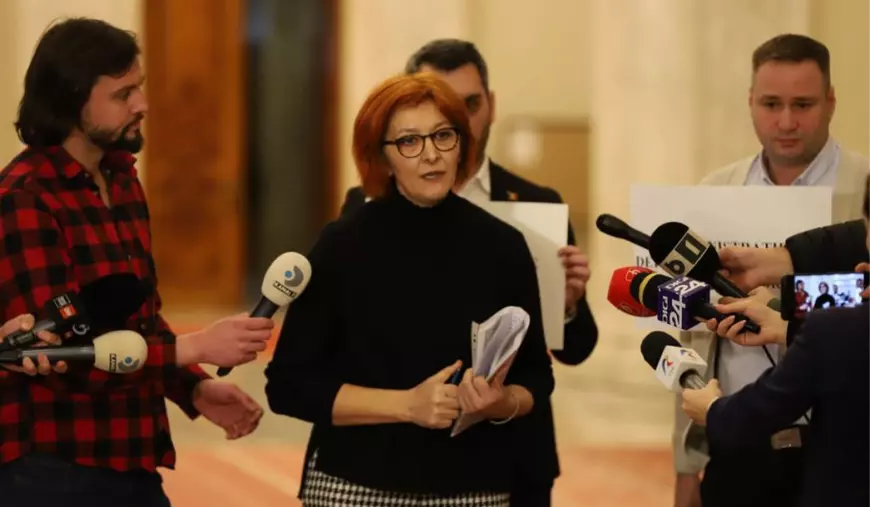 Angajații Camerei Deputaților protestează împotriva restructurărilor care ar urma să aibă loc în instituție: „Noi nu știm cum stau lucrurile”