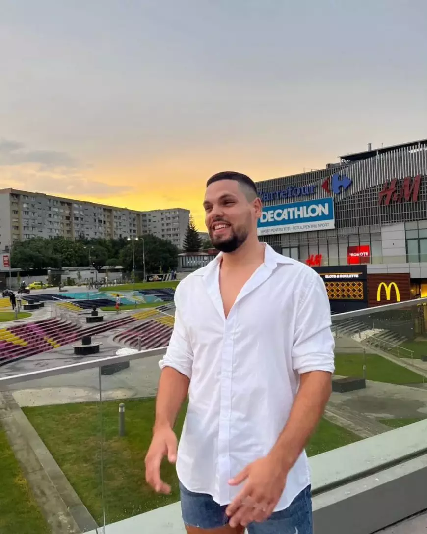 Crimă în București. O tânără a fost ucisă de iubit, iar bărbatul s-a aruncat în fața metroului