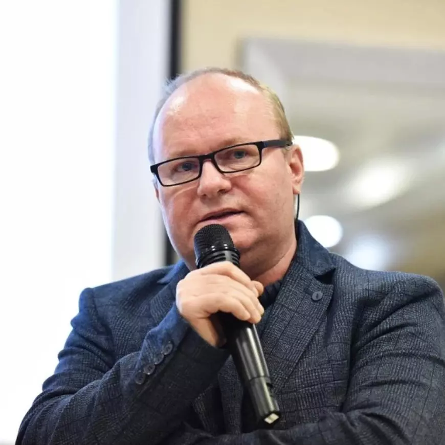 Cristian Păun, profesor universitar de economie. foto- facebook