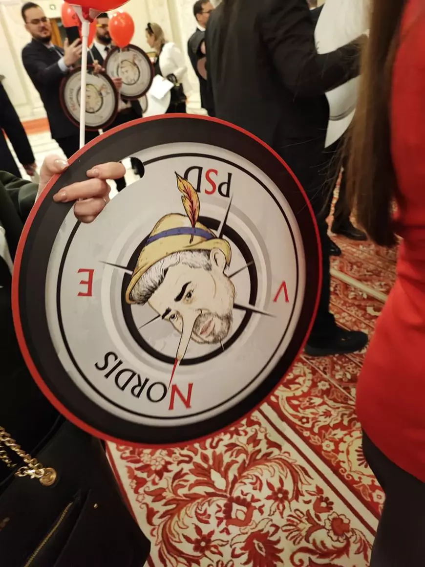 Ce nu s-a văzut la TV la moțiunea de cenzură: jigniri, răfuieli pentru funcții și dezinteres masiv