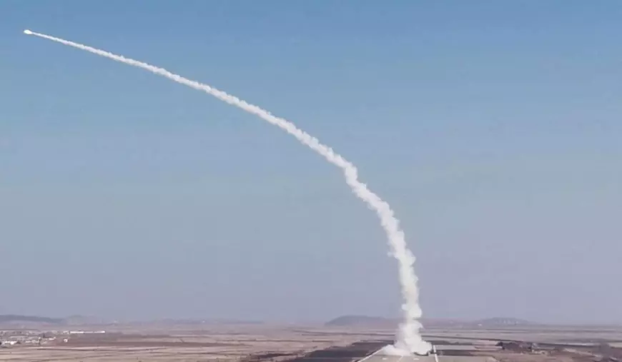 Coreea de Nord a testat o nouă rachetă antiaeriană: „Nu este doar o rachetă, ci și un radar de detectare și urmărire”