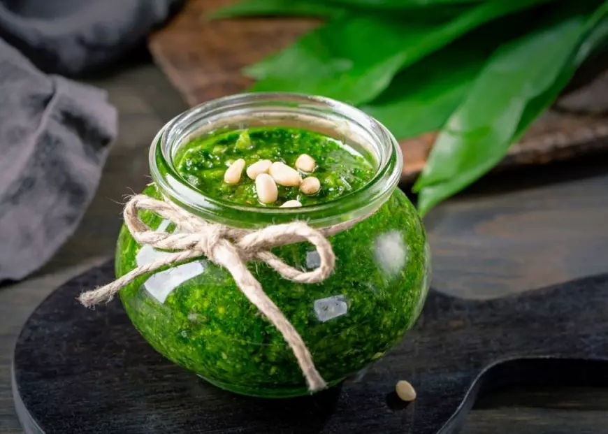 Rețetă de pesto de leurdă clasic
