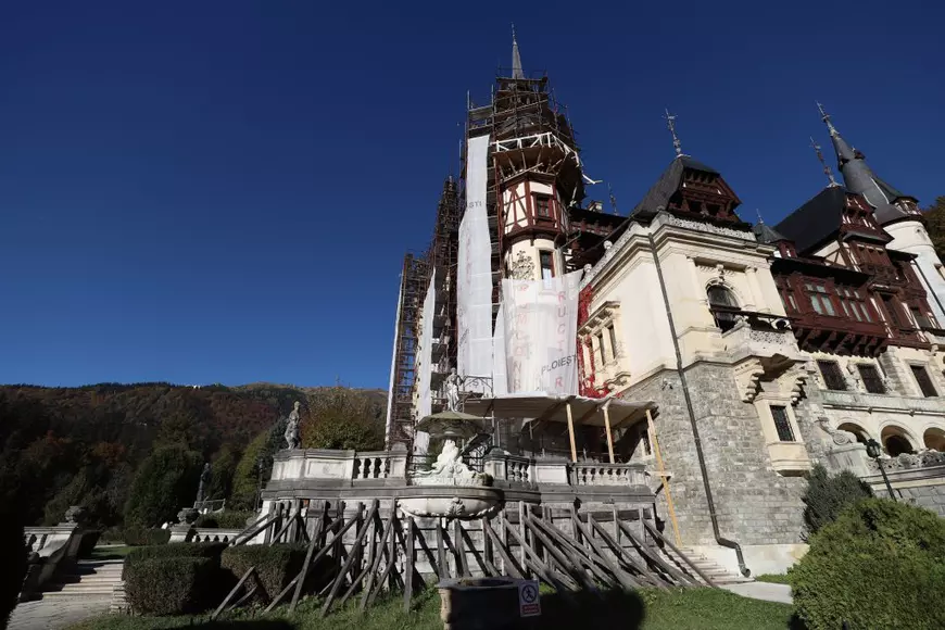 Muzeul Peleș și-a dublat încasările după ce Libertatea a semnalat ilegalitățile din revânzarea biletelor. Cum funcționa sistemul