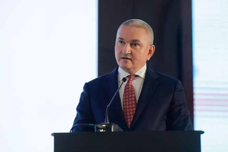 Candidații ratați, recuperați de Marcel Ciolacu. Locuri călduțe și bine remunerate, oferite recompensă pentru eșecul în alegeri