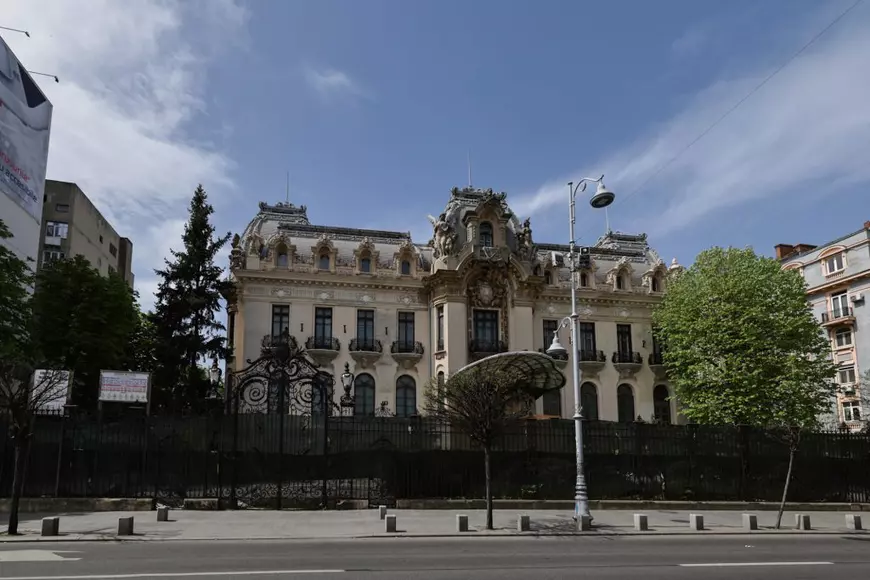 Ce averi impresionante a lăsat moștenire Gheorghe Grigore Cantacuzino, zis Nababul, considerat cel mai bogat român din istorie. Cum a împărțit 17 munți și 24 de moșii