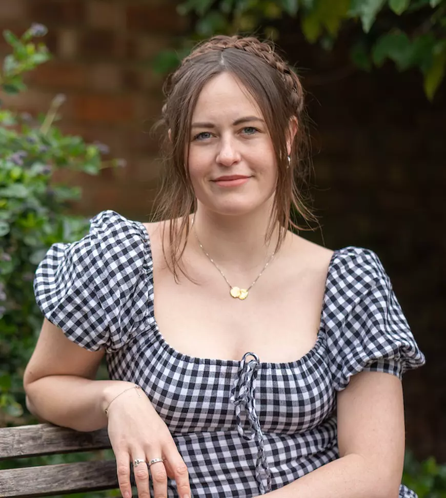 Nostalgia, emoția exploatată de politicieni, ne poate schimba viața. Istoricul britanic Agnes Arnold-Forster: „Totul depinde de modul în care este folosită” | Interviu