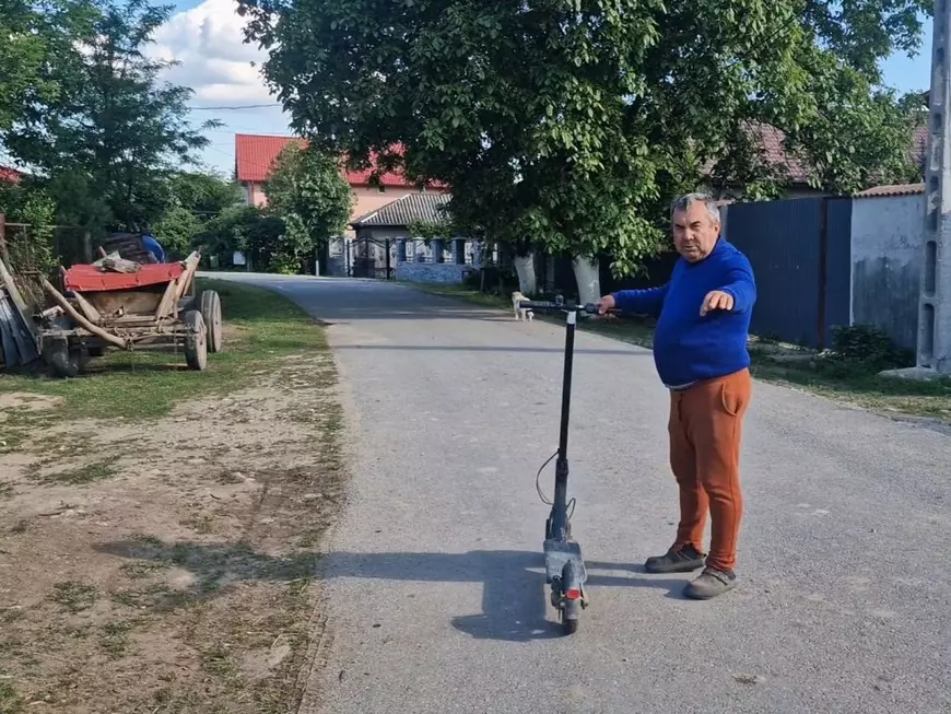 Cum văd oamenii de pe strada Viselor din Gulia, Dâmbovița, duelul dintre Nicușor Dan și George Simion: „Speranța ar fi să iasă președinte și să dea țara peste cap!” I VIDEO