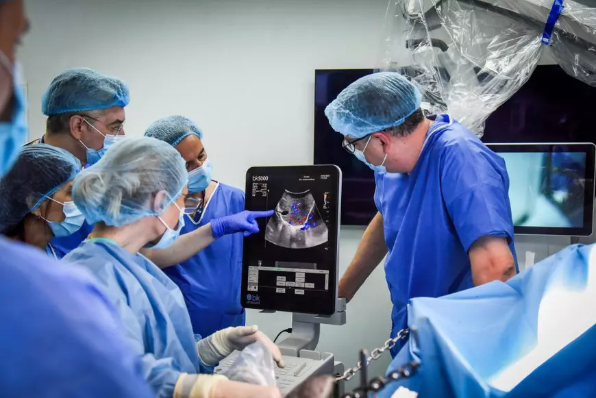 Transplant hepatic cu recoltare minim invazivă, realizat cu succes într-un spital din România
