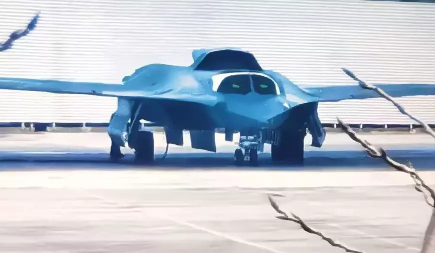 Avion de luptă de generația a șasea din China, J-36