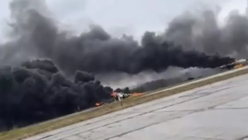 Incendiu puternic la baza Olenia (regiunea Murmansk) după operațiunea ucraineană „Pânză de păianjen” Foto: Profimedia