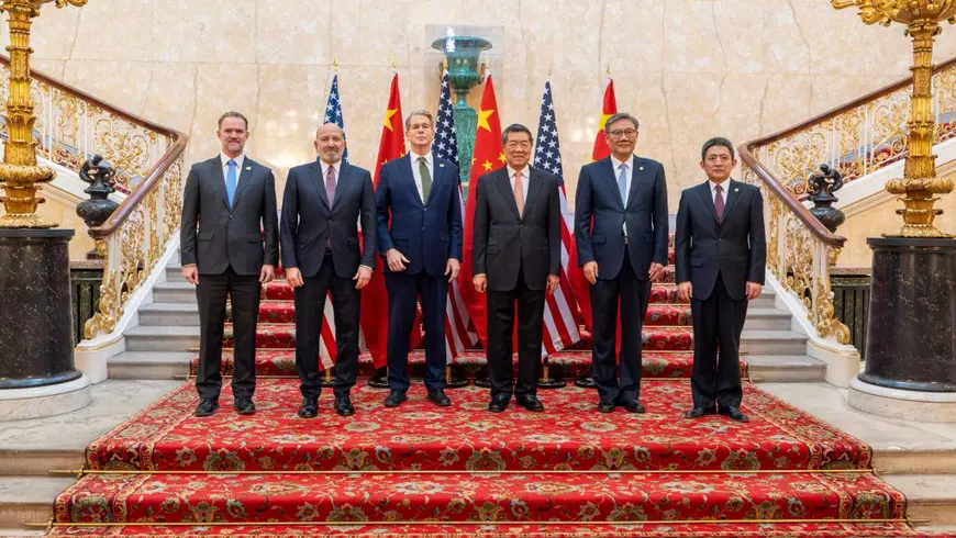 C&acirc;t a c&acirc;&#537;tigat &#537;i ce a pierdut America din r&#259;zboiul comercial dus de Donald Trump. &bdquo;O abera&#539;ie economic&#259; &#537;i un bumerang politic&rdquo;, avertizeaz&#259; speciali&#537;tii