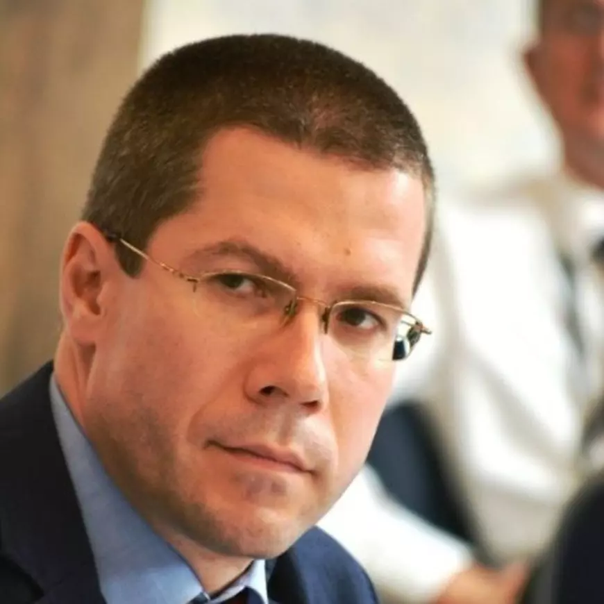 Cine este Dacian Dragoș, noul judecător CCR. A reprezentat România în litigiul Roșia Montană, câștigat de țara noastră în 2024