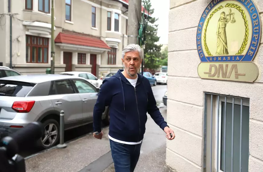 Foștii generali SRI Florian Coldea și Dumitru Dumbravă, „înfundați” chiar de intermediarul care le racola clienții: „Te-au primit oamenii, îți închideau dosarul!”