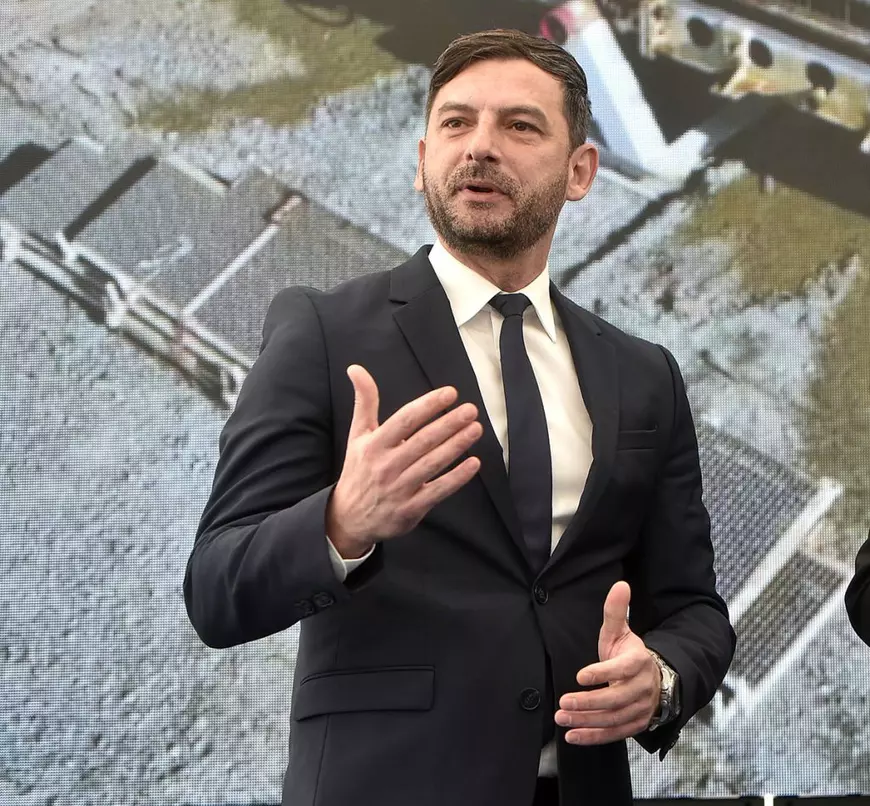 Dorin Tudora, directorul CONPET, plătit cu 14.000 de euro lunar. Și-a prelungit mandatul printr-un șiretlic legal: „Nici n-am reușit să procesez informația”
