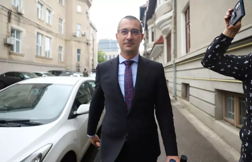 Foștii generali SRI Florian Coldea și Dumitru Dumbravă, „înfundați” chiar de intermediarul care le racola clienții: „Te-au primit oamenii, îți închideau dosarul!”