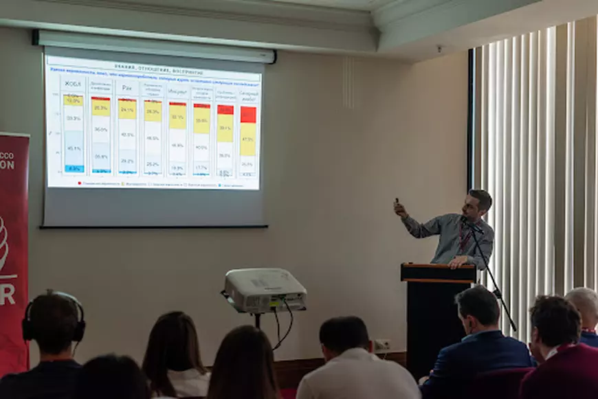 „Am renunțat la fum, nu la tutun”. Specialiștii explică de ce e important să facem diferența între țigări și produsele fără fum