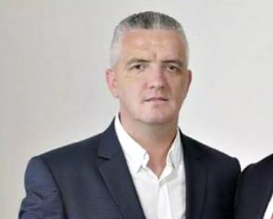 Stafilococ găsit în mâncarea din programul „Masă sănătoasă”. Un tată acuză mușamalizarea, sute de părinți apără școala. Explicația firmei de catering