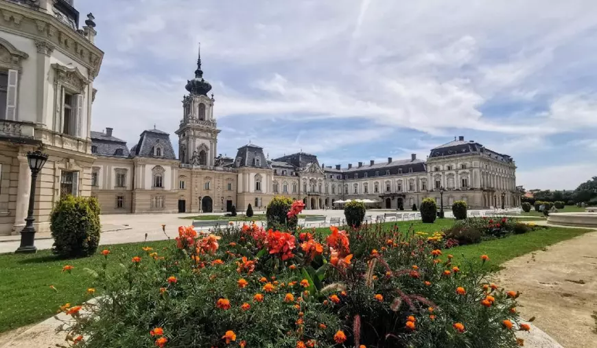Palatul baroc Festetics din Keszthely, localitate langa lacul Balaton, din Ungaria.