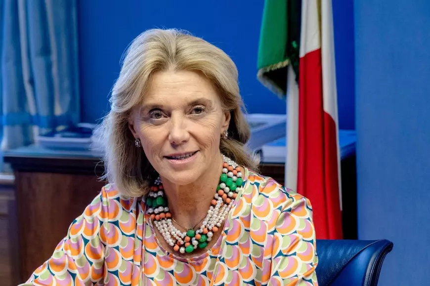 O consilieră de top a Ursulei Von der Leyen și-a dat demisia chiar în timp ce șefa ei se pregătește pentru o moțiune de cenzură