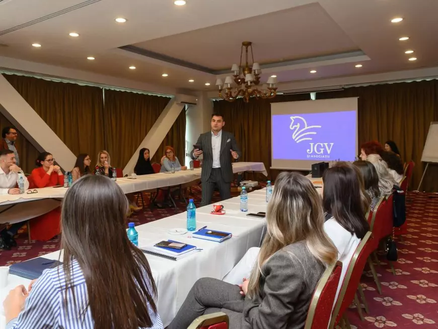 Un avocat din Oradea acuză concurența de la JGV&Asociații că i-a furat clienții dându-le o mită de 19.000 de euro
