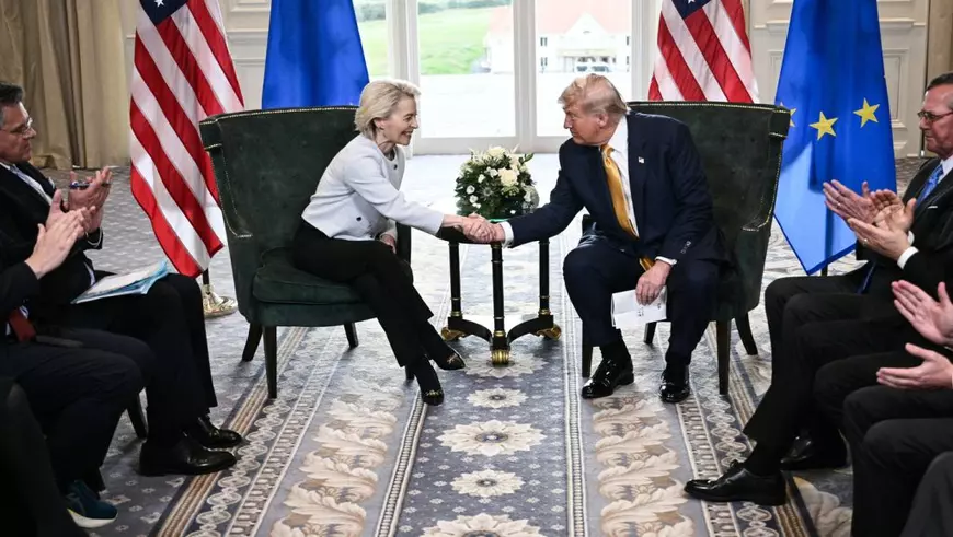 C&acirc;t a c&acirc;&#537;tigat &#537;i ce a pierdut America din r&#259;zboiul comercial dus de Donald Trump. &bdquo;O abera&#539;ie economic&#259; &#537;i un bumerang politic&rdquo;, avertizeaz&#259; speciali&#537;tii