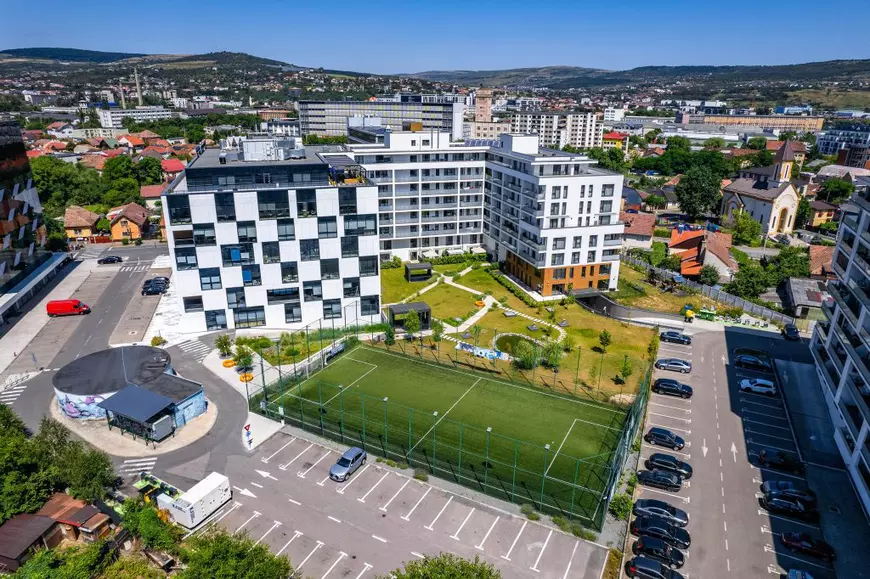 Aventurile imobiliare ale ministrului Daniel David ca rector al UBB: 22,8 milioane de euro din bugetul Educației pentru a salva afacerile unor privați