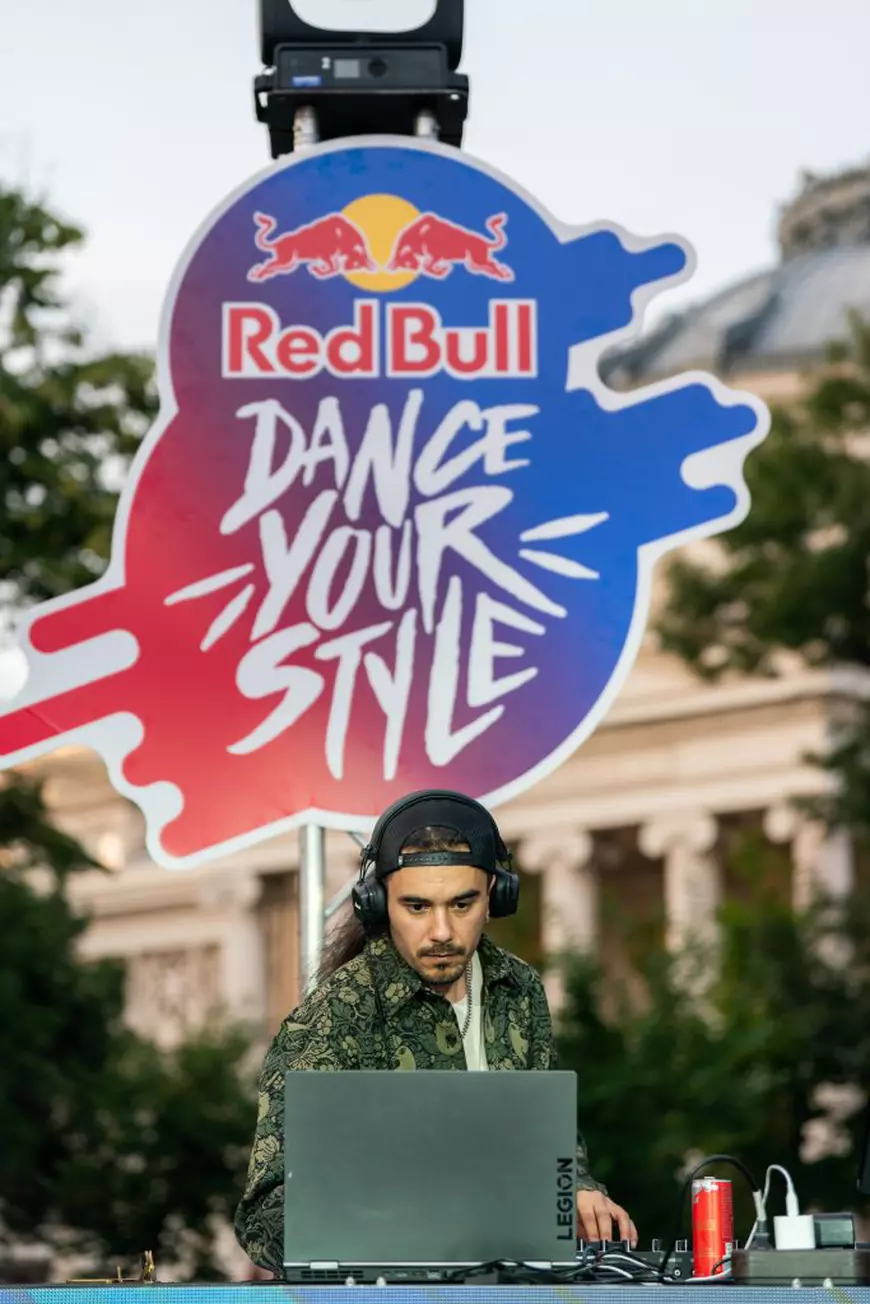Mambo este câștigătorul celei de-a cincea ediții Red Bull Dance Your Style