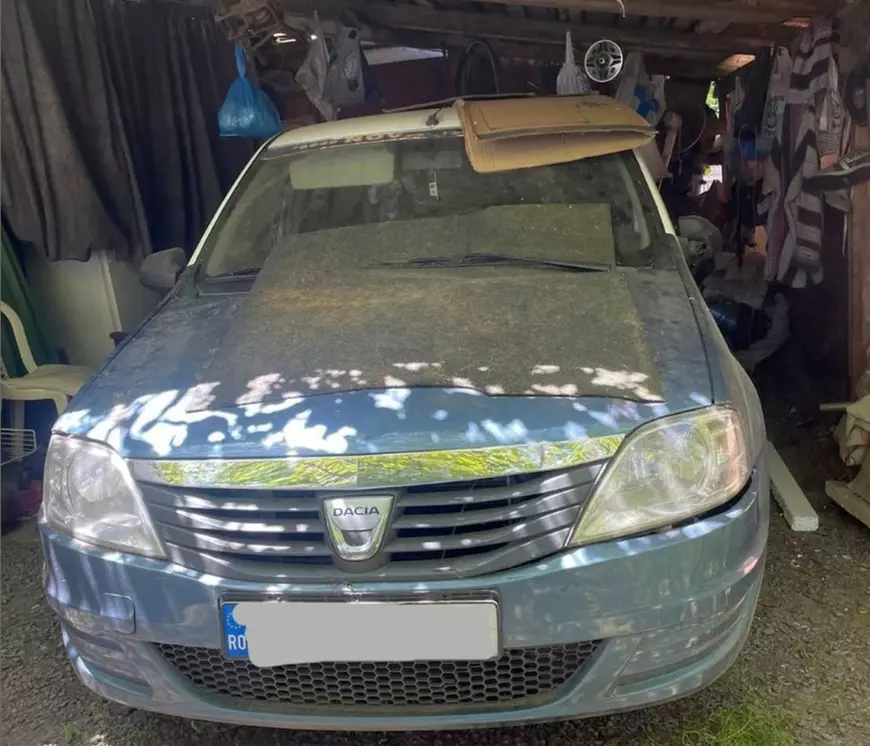 ANAF Cluj, subiect de glume după ce a scos la licitație o Dacia Logan din 2010: „Cel mai scump coteț de găini din România”