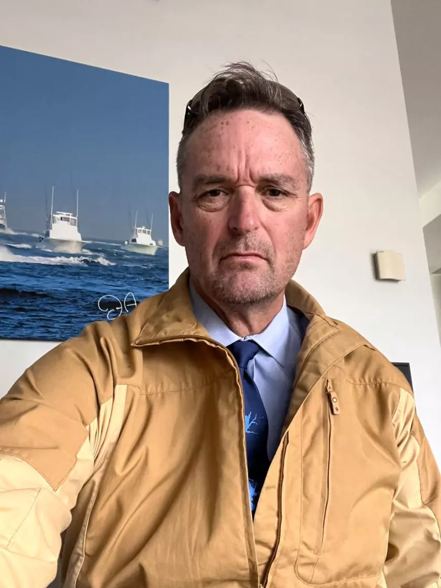 Doi foști ofițeri CIA și KGB comentează întâlnirea din Alaska: „Putin a câștigat deja pentru că Trump e un imbecil și l-a scos din izolare”  