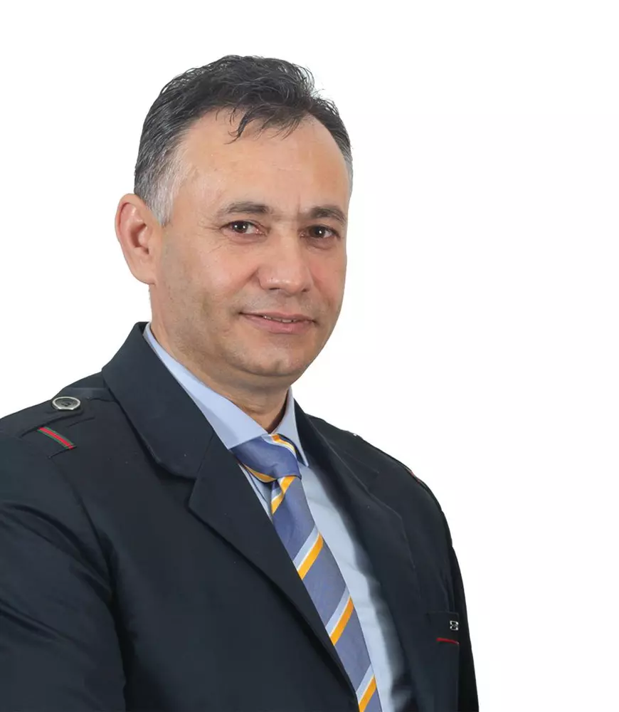 Patru hoteluri de lux se construiesc pe malul lacului de acumulare Paltinu, Prahova, pe terenuri concesionate de Primăria Valea Doftanei. Cine sunt investitorii