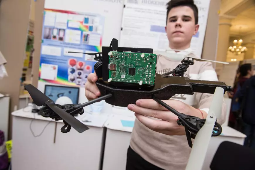 Școlile-pilot, concept inovator în educație. Specialist: „Elevii își aleg propriile materii, au un program personalizat și posibilitatea de a se educa singuri pentru joburile viitorului”