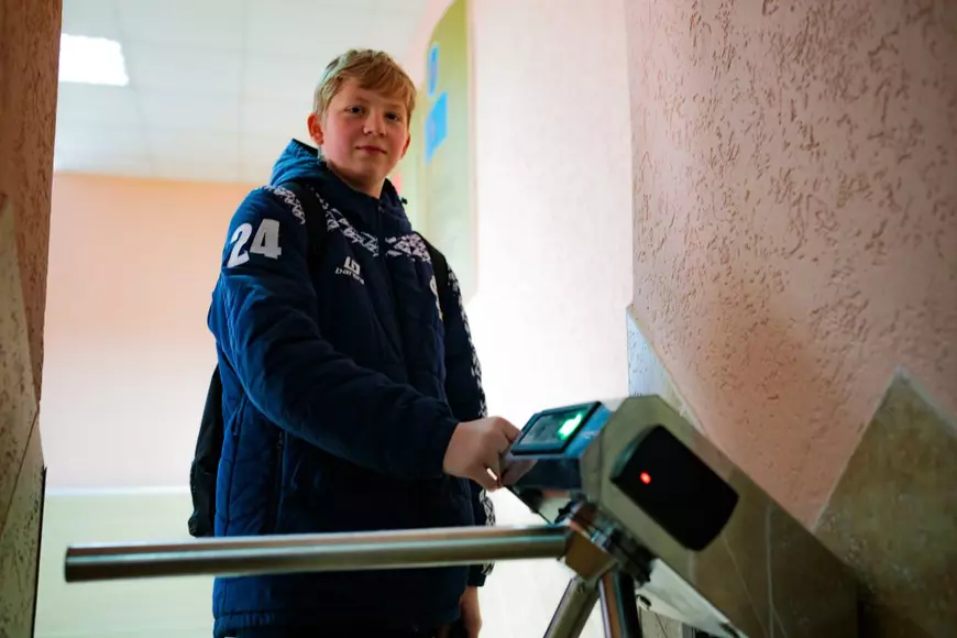 Florian Lixandru, șeful Inspectoratului Școlar București, despre cum a gestionat criza apărută în urma mesajului „De-abia aștept să vă omor!”