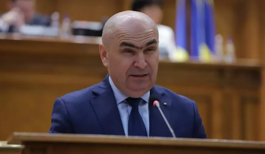 Ilie Bolojan, în timpul unui discurs în Plenul Parlamentului.