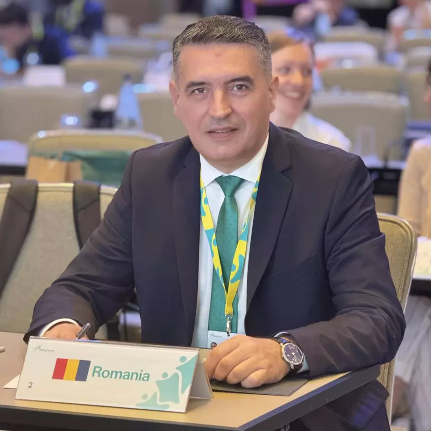 Florian Lixandru, șeful Inspectoratului Școlar București, despre cum a gestionat criza apărută în urma mesajului „De-abia aștept să vă omor!”