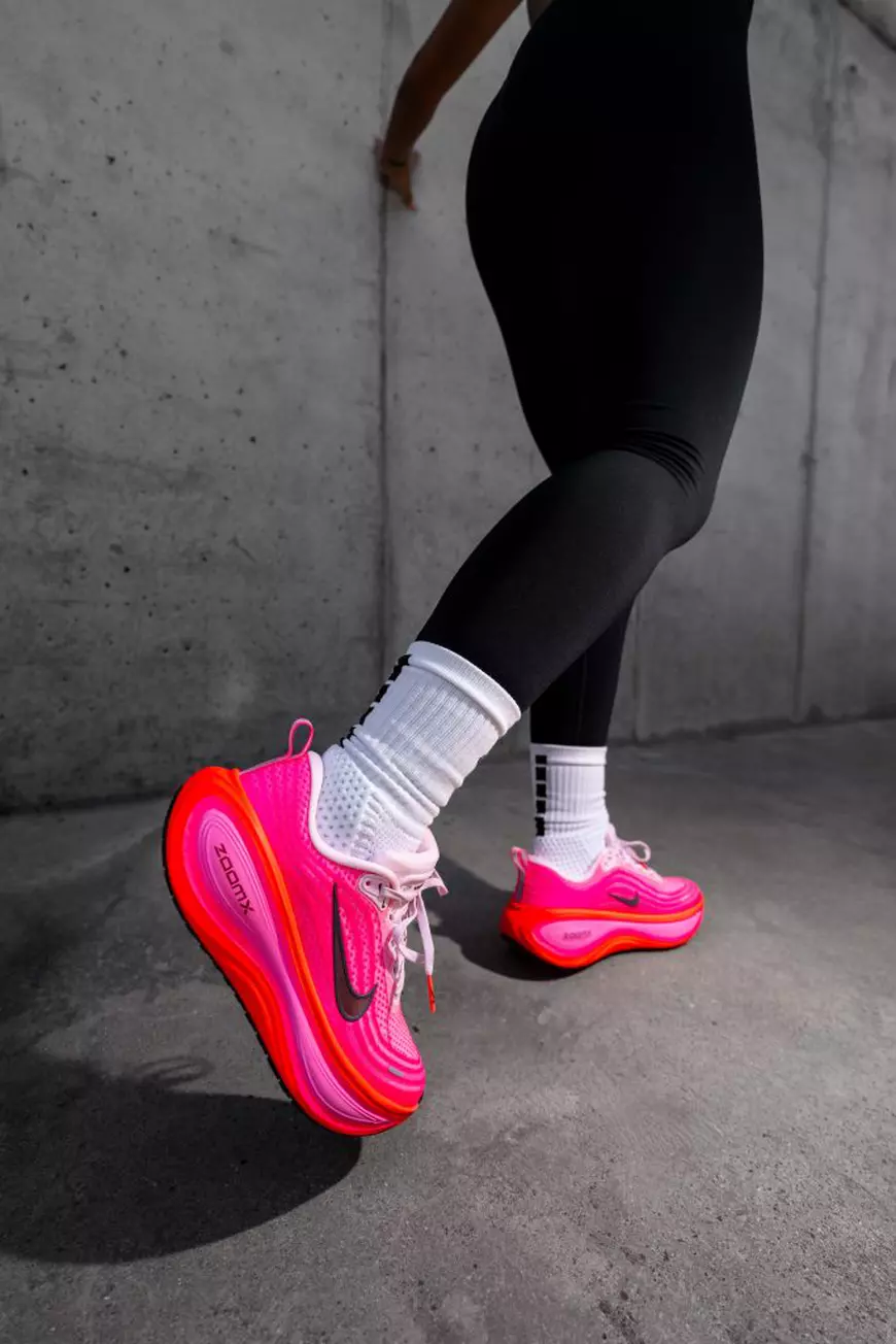 Nike dă lovitura în România! Trei modele noi pentru alergători – Vomero Plus, Structure 26 și Pegasus Premium