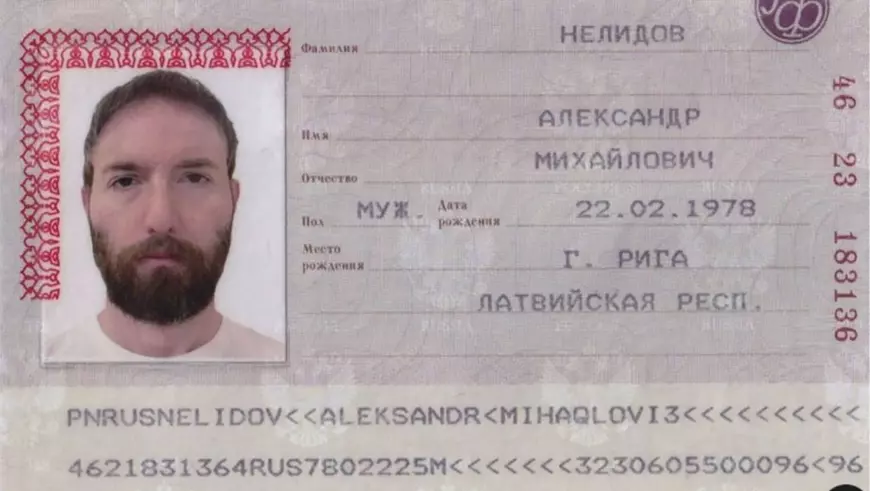 Pașaportul fals pe numele Aleksandr Nelidov folosit de Jan Marsalek Foto: Profimedia