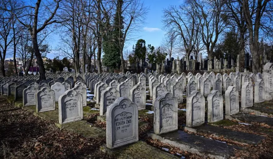 Pietre funerare ale soldaților evrei căzuți în Primul Război Mondial de partea Armatei Române, 2 februarie 2024, la Cimitirul Evreiesc din Iași