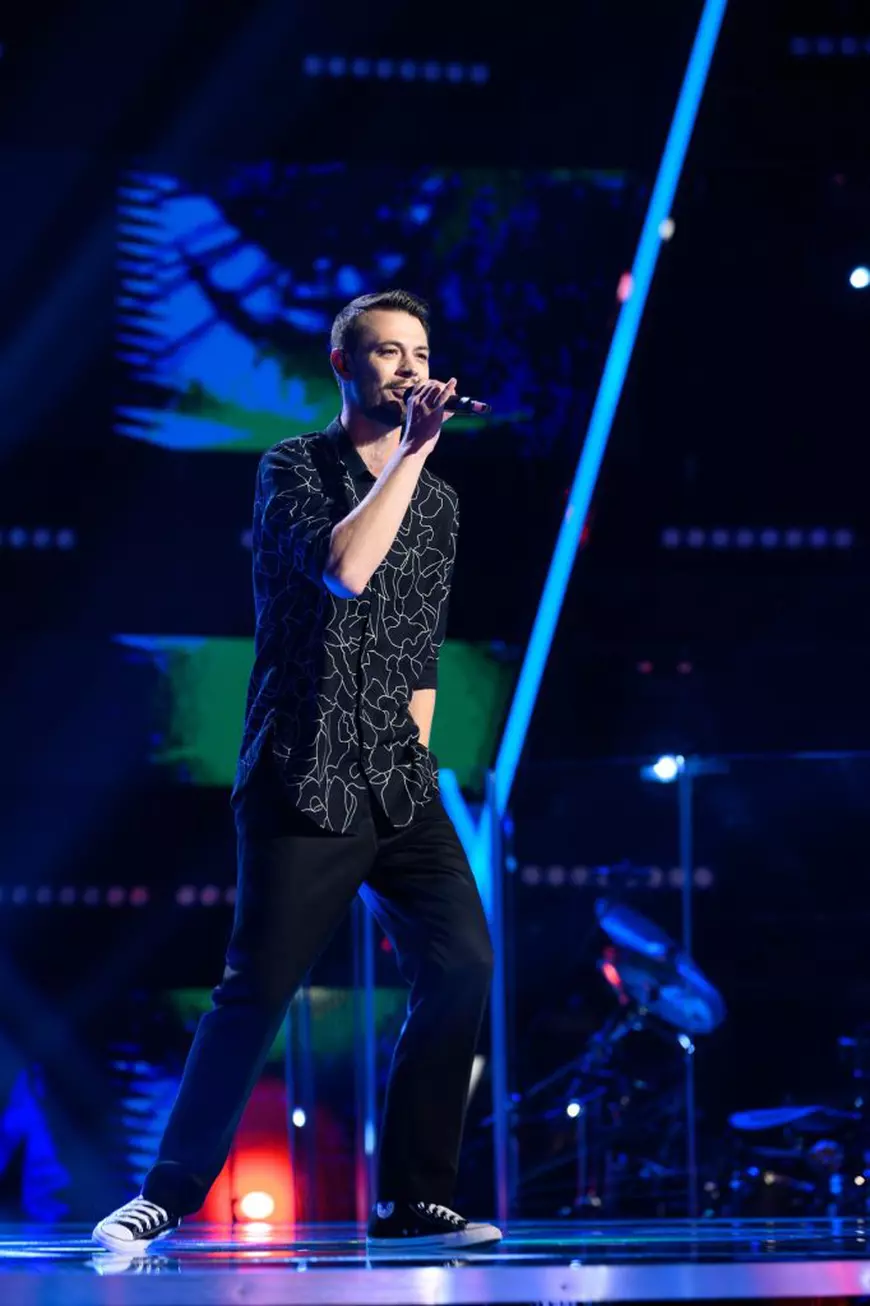 O parte din artiștii trupei Lala Band au urcat pe scena de la Vocea României 2025, în ediția de aseară. Pe cine au susținut! „Aici se taie emoția cu cuțitul”