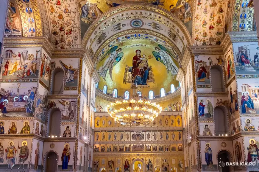 Iconostasul Catedralei Naționale, în Cartea Recordurilor - Foto - Facebook Agenția de știri Basilica.