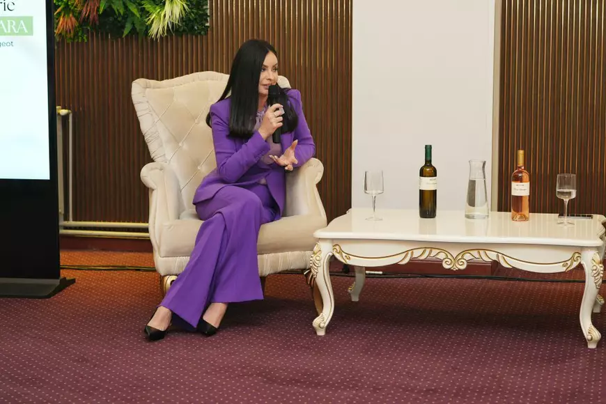 Frumusețe fără filtru, campania care le învață pe românce să-și respecte înfățișarea: „Când îți schimbi fizionomia, creierul te percepe ca pe o altă persoană”