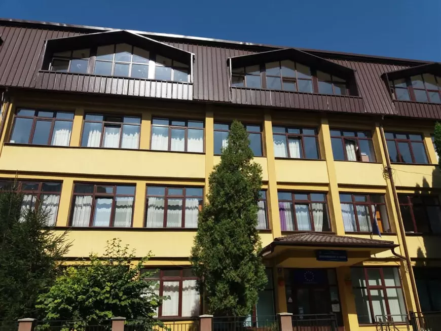 Cum a ajuns o școală din Suceava să concureze cu unități de învățământ de top din vestul Europei. Directoare: „Secretul? Ne-am dorit și ne-am pus pe treabă! Nu există «Nu se poate»!”