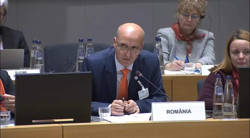 Excursii de lux în Dubai și Las Vegas, organizate ilegal în cadrul programului „Școala Altfel”. Părintele unui elev: „Ni s-au cerut și până la 6.000 de euro”