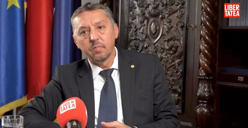 Ce vor învăța la anul elevii de clasa a IX-a la Limba română. Profesoară de liceu, despre noua programă școlară: „Copiii ar putea avea dificultăți de înțelegere a textelor”