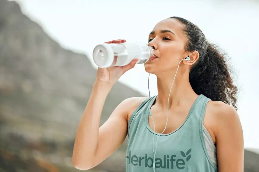 Studiu Herbalife: 82% dintre români se consideră „performeri de top”. Ce înseamnă acest lucru