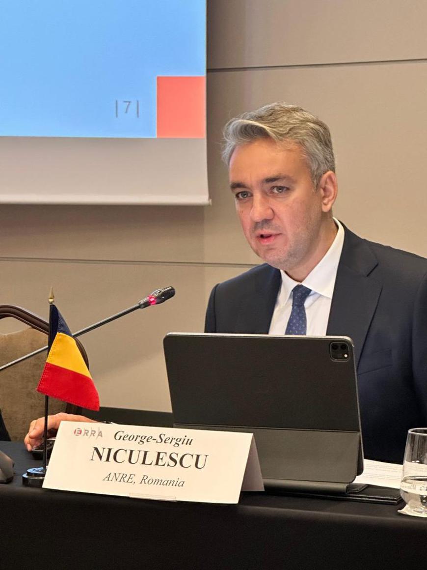 Familia lui George Sergiu Niculescu, șeful ANRE, face afaceri în domeniul energiei cu doi foști securiști bulgari 