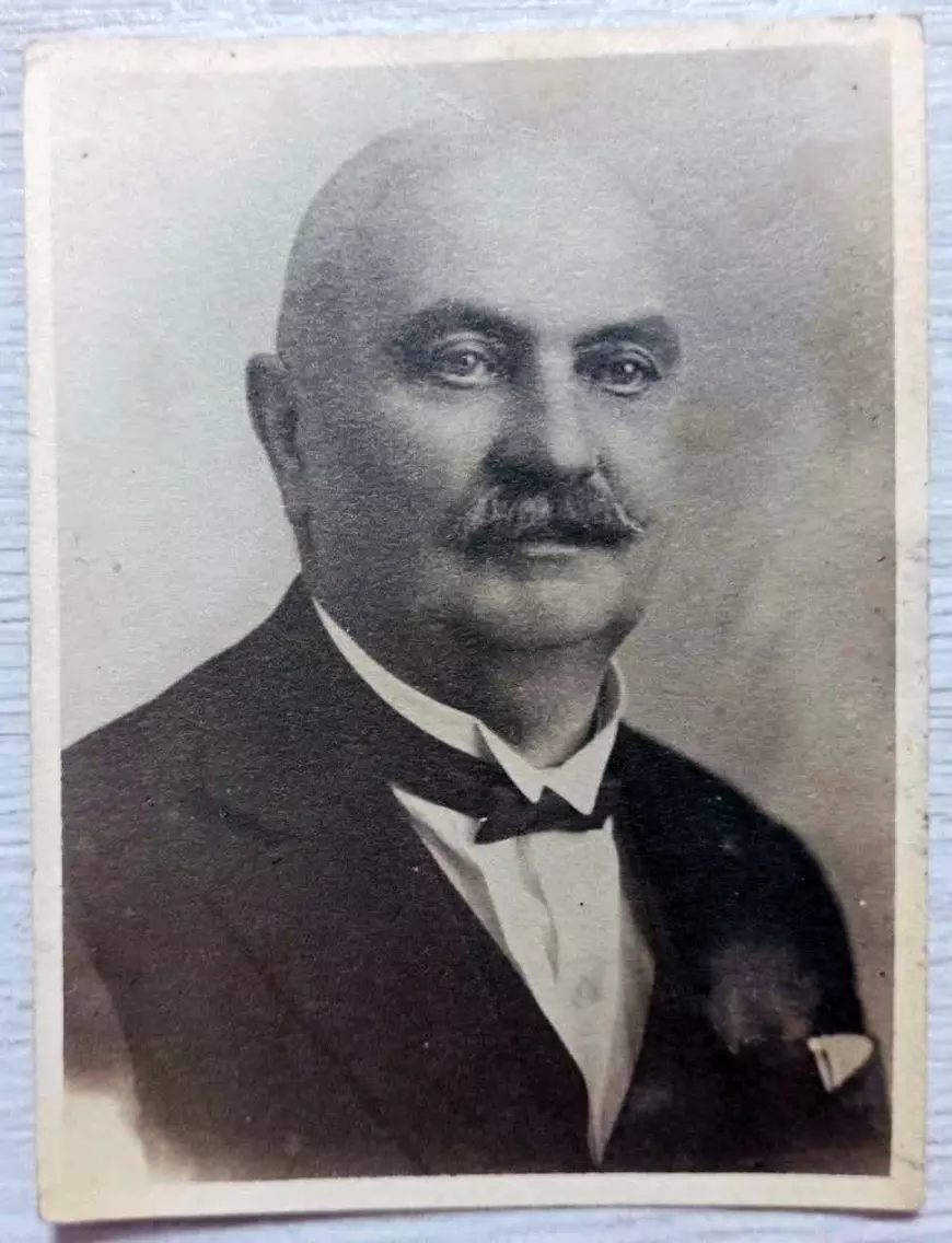 Povestea lui Iuliu Albini, magnatul aurului în România interbelică: s-a îmbogățit din mine părăsite de romani. „A început lucrarea cu 3-4-5 muncitori la zi”