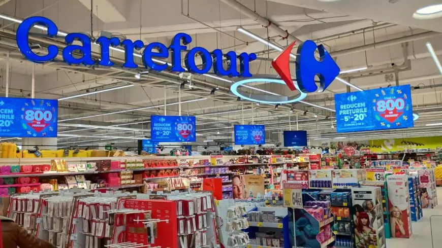 800 de produse cu prețuri reduse la Carrefour. Ce nu trebuie să-ți lipsească din casă în aceste săptămâni