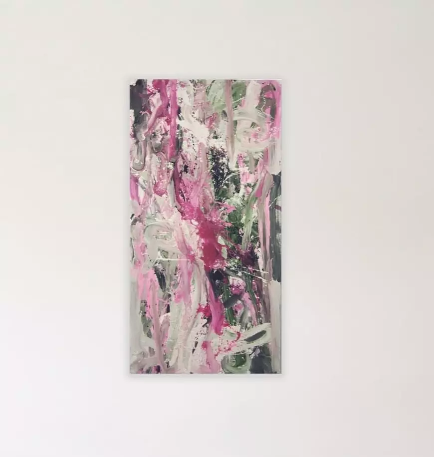 Un bablou in nuante de roz si gri