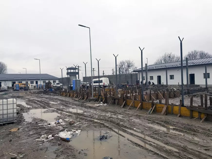 Lucrari la penitenciarul Micesti