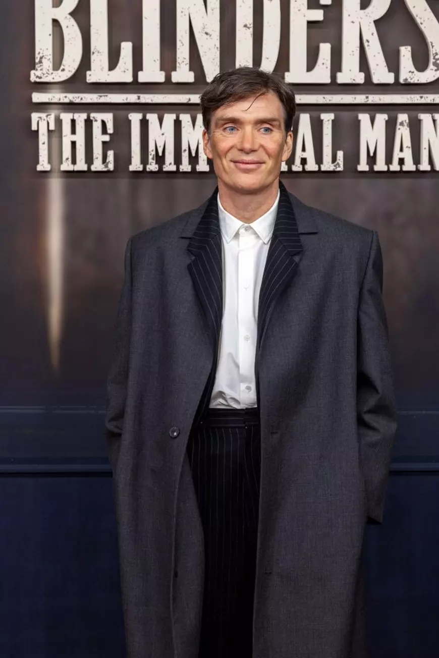 Cillian Murphy participă la premiera berlineză a serialului Peaky Blinders de pe Netflix